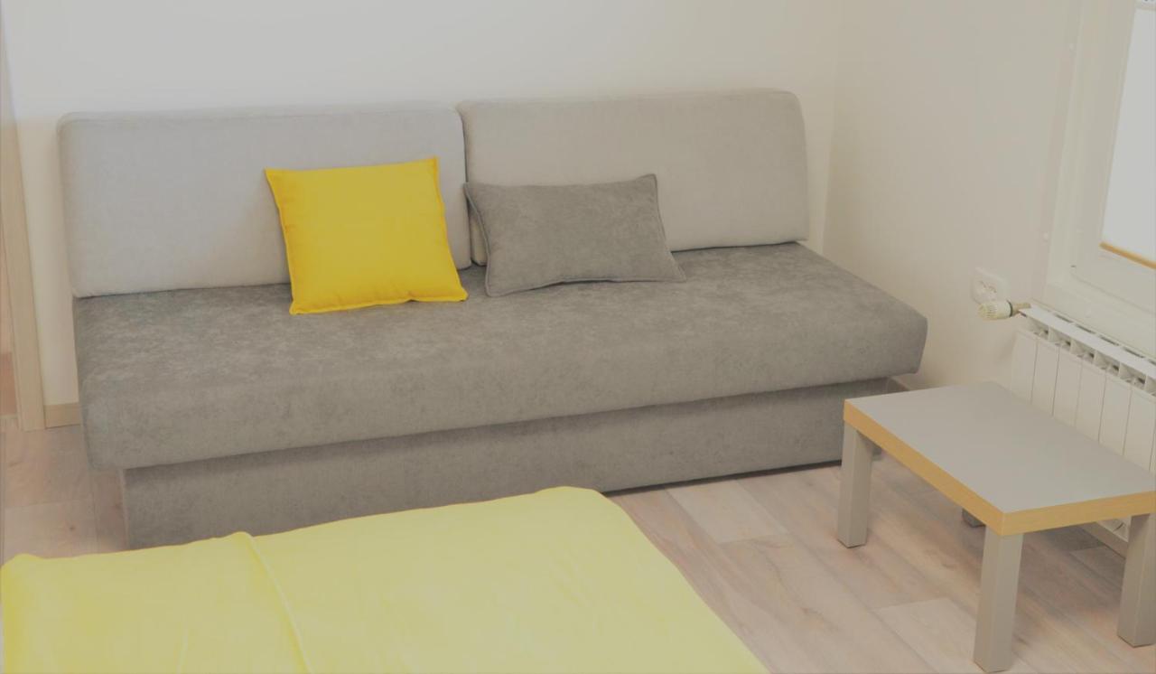Apartma Vila Zigmund Cerknica Bagian luar foto
