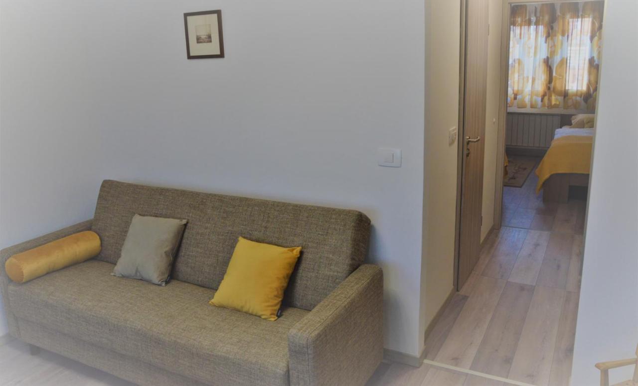 Apartma Vila Zigmund Cerknica Bagian luar foto